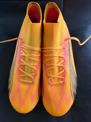 Zapatillas Fútbol Puma Tacos Naranja y Rosa