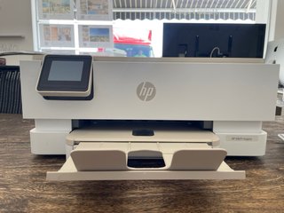 Stampante HP Envy 722e a colori con scanner
