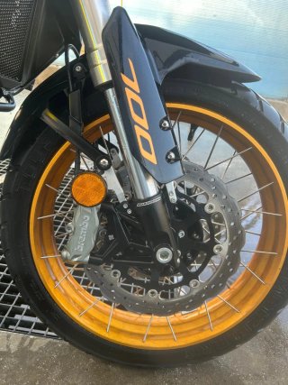 QJ Motor SRT 700 Adventure