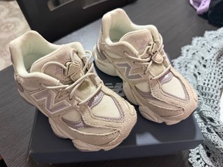 Zapatillas New Balance 9060