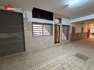 Piso en alquiler en Huerta de la Reina - Trassierra en Córdoba
