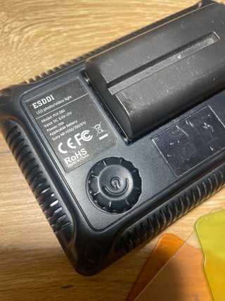 Foco LED y filtros de color para fotografía