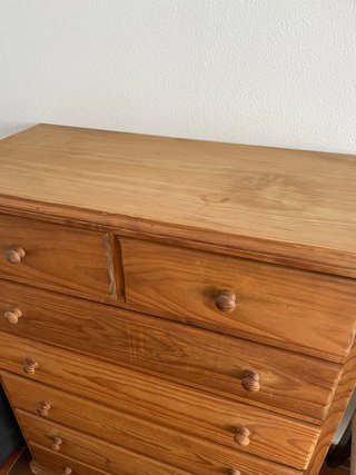 Cómoda de madera maciza