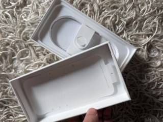Caja Vacía iPhone 17 Verde