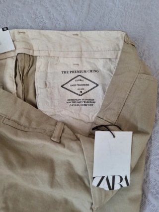 Pantalón Chino Zara Beige Talla 38
