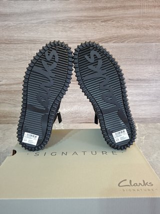 Botines Clarks Torhill Turn Negros Talla 38