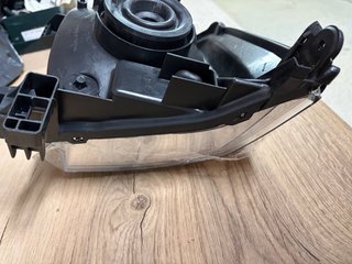 Faro Derecho Nissan X-Trail T-30 del 2001-2013