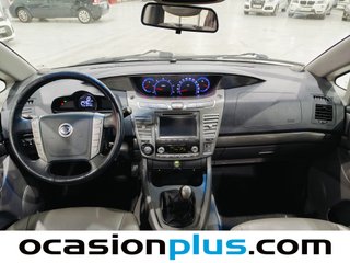 Ssangyong Rodius 270 Xdi Limited 114 kW (155 CV)