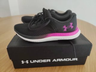 Zapatillas Under Armour Mujer Negras/Moradas Talla