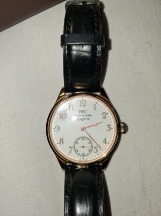 Reloj IWC de y correa negra