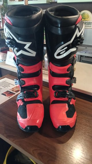Botas Alpinestars Tech 7 - Tamanho 42
