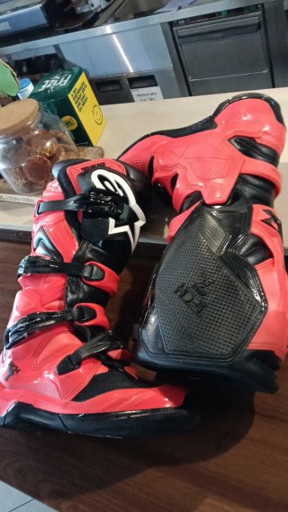 Botas Alpinestars Tech 7 - Tamanho 42