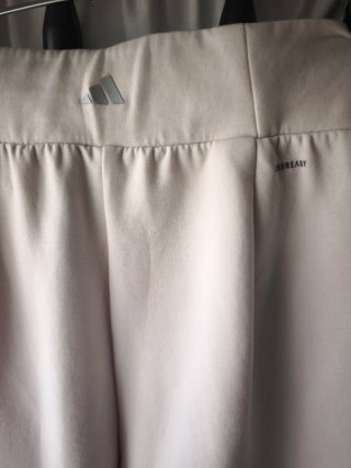 Pantalón de chándal beige