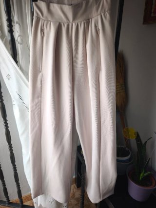 Pantalón de chándal beige