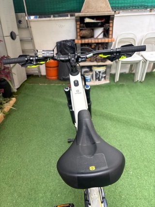 Bicicleta Eléctrica Husqvarna 2024