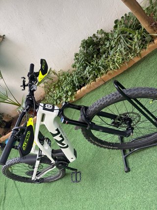 Bicicleta Eléctrica Husqvarna 2024