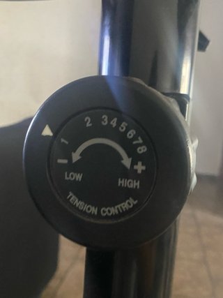 Bicicleta Estática Amarilla y Negra