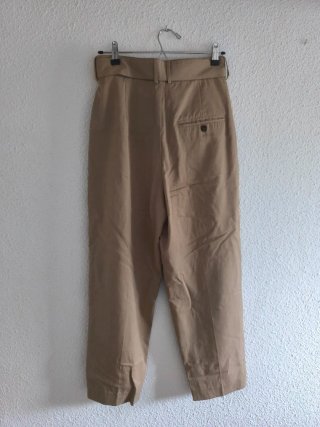 Pantalones de pinzas de Mango