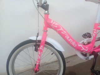 Bicicleta Infantil Aurelia 20" Rosa y Blanca