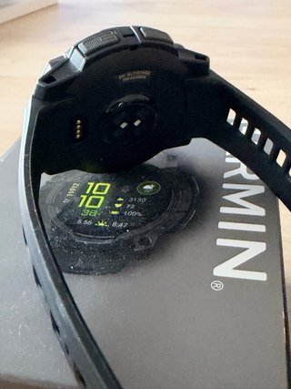 Garmin Instinct 3 AMOLED 45mm