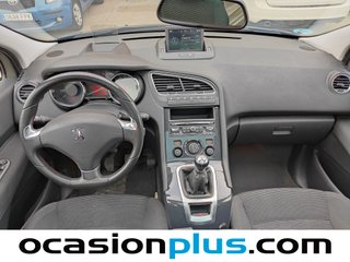Peugeot 5008 Allure 1.2 PureTech S&S 96 kW (130 CV)