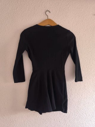 Mono Corto Negro Cruzado