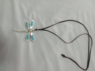 Collar Libélula con Cristal
