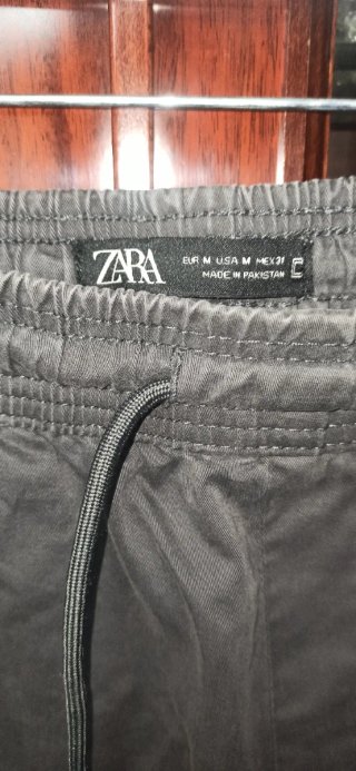 Pantalón Zara gris vestir
