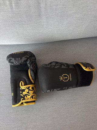 Guantes de Boxeo Venum Topuria