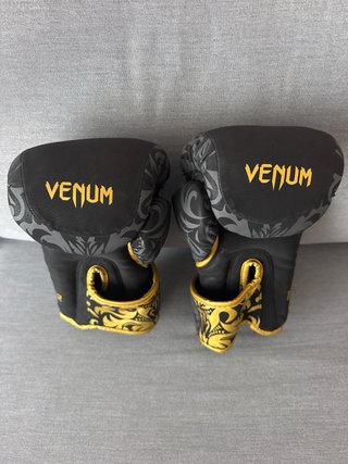 Guantes de Boxeo Venum Topuria