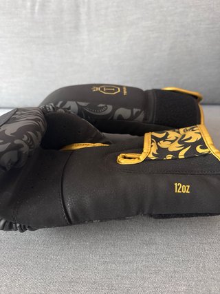 Guantes de Boxeo Venum Topuria