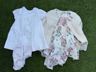Pack 2 Vestidos y 2 Chaquetas Gocco 18-24 meses