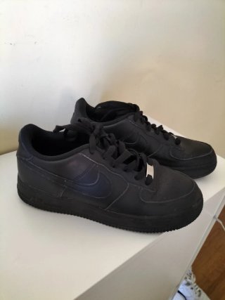 Nike Air Force 1 Negras