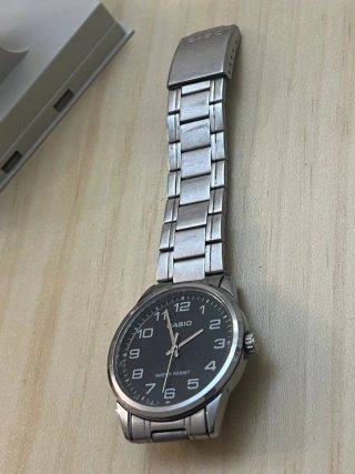 Reloj de pulsera Casio MTPV001D-1B para hombre