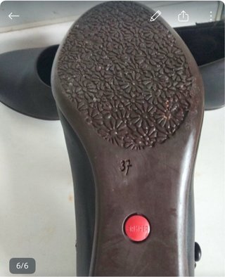 Zapatos de tacón marrones para mujer