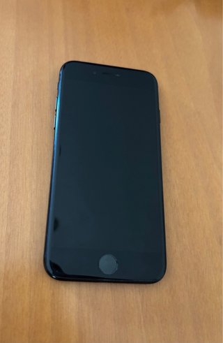 iPhone 7 Jet Black Salud batería 87%