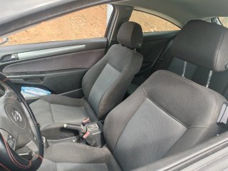 Opel Astra 2007