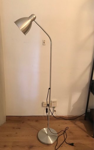 Lámpara de pie Ikea Lersta