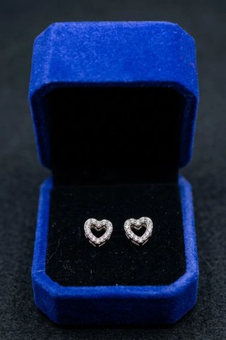 Orecchini a forma di cuore
