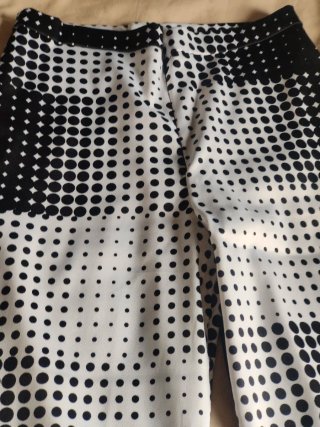 Pantalón Acampanado de Lunares