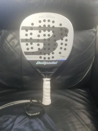 Pala Bullpadel Neuron 2025