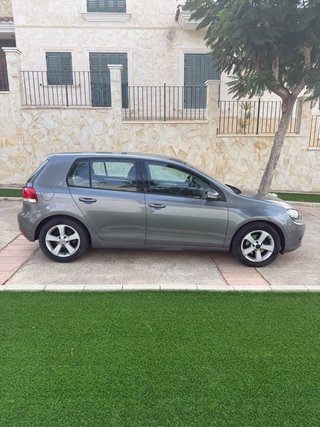 Volkswagen Golf 2010