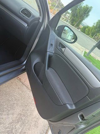 Volkswagen Golf 2010