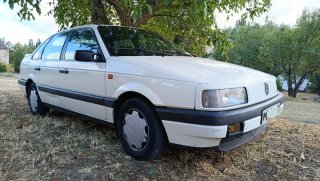 Volkswagen Passat 1992