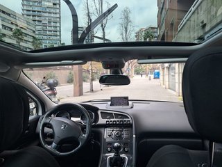 Peugeot 3008 Premium 1.6 HDI 110 FAP