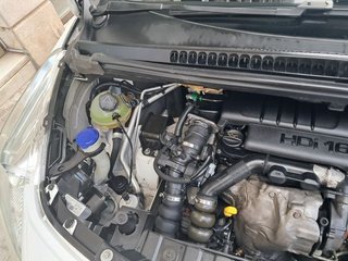Peugeot 3008 Premium 1.6 HDI 110 FAP