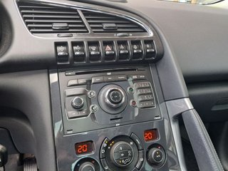 Peugeot 3008 Premium 1.6 HDI 110 FAP