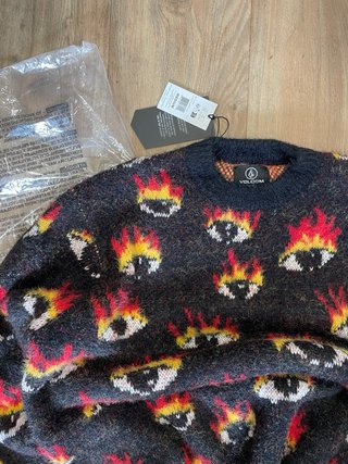 Jersey volcom M nuevo