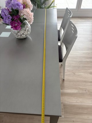 Mesa comedor extensible + 4 sillas
