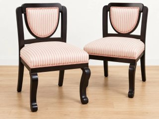 2 Sillas de Madera Lacadas en Negro